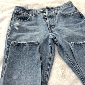 Levi 501 Skinny Fit Jeans 25